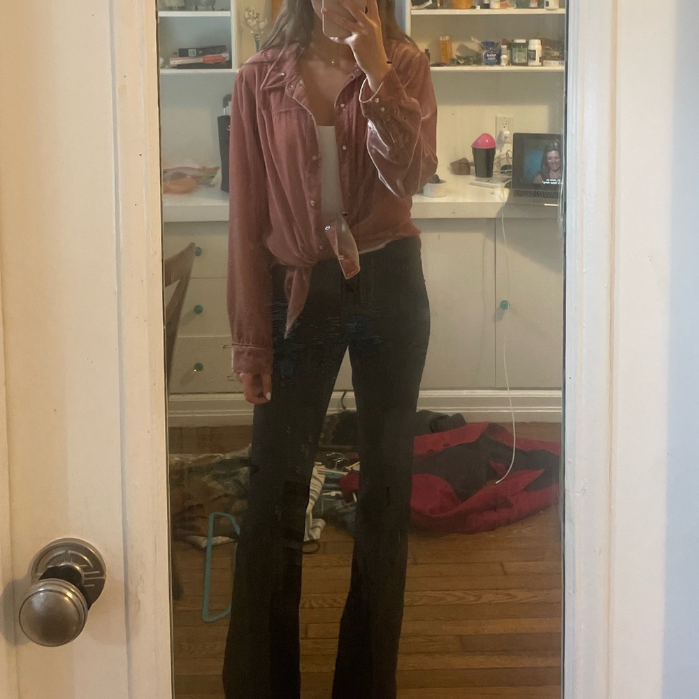 Ximena velvet buttoned top